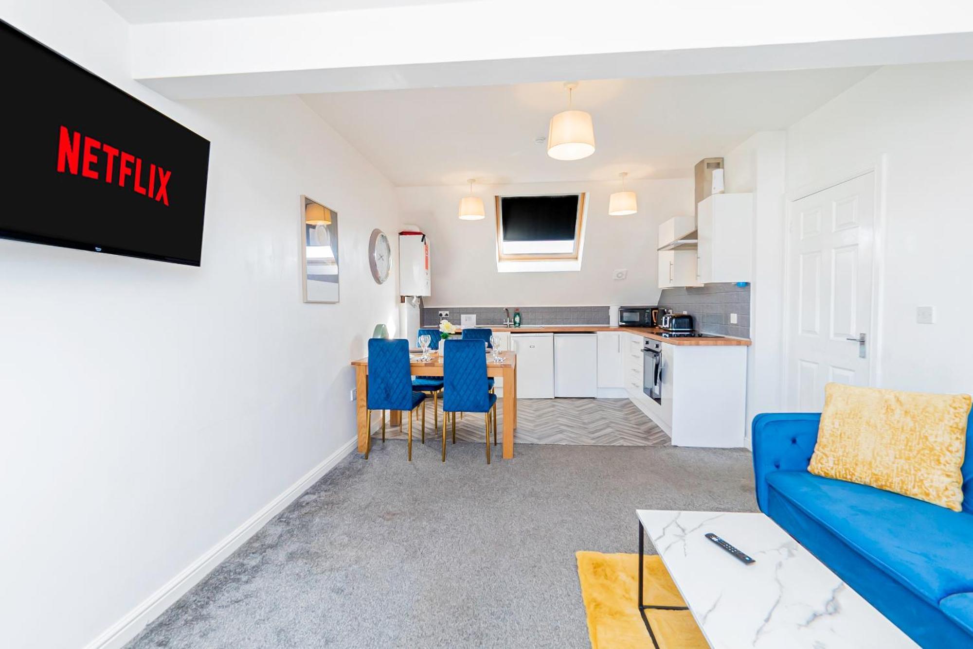 Apartment The Elms Edge With Parking! Contractors, Nhs, Professionals - Long Savings! Cardiff